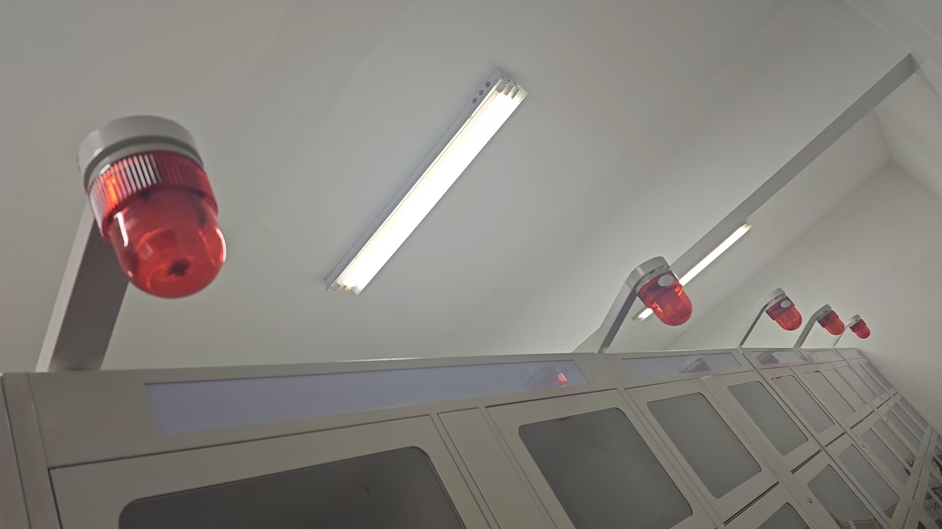 LETOU乐投YX02S声光报警器.jpg